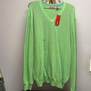 Izod Mens sweater. Large. Green